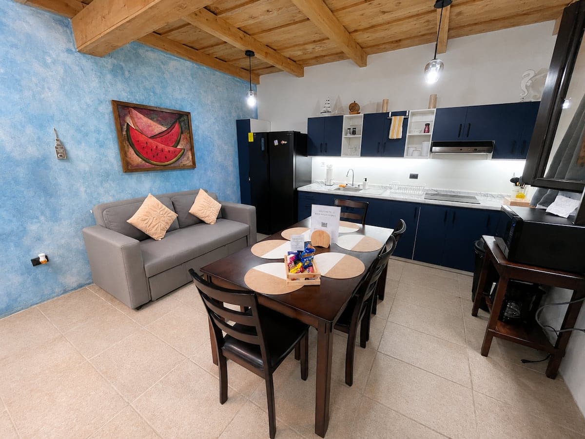 Antigua Three-Bedroom House - 2 blocks to Santa Catalina Arch